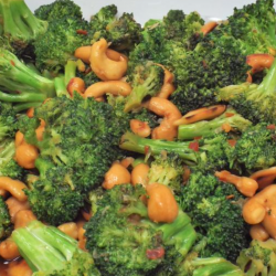 Garlicky Cashew Broccoli Side