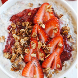 Strawberry Granola Steel Cut Oats