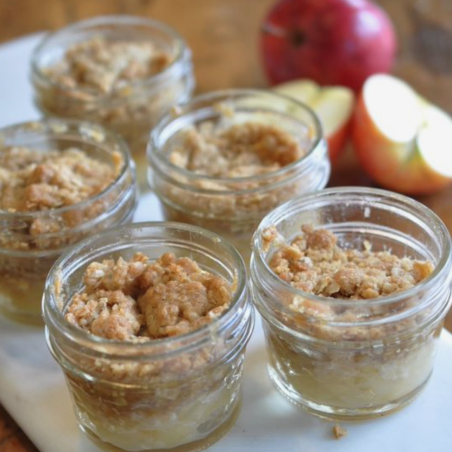 Mason Jar Apple Crisp