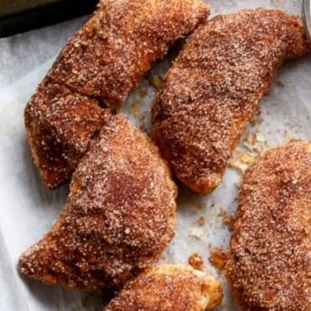 Churro Cheesecake Empanada