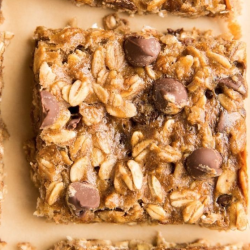 Banana Oatmeal Breakfast Bar